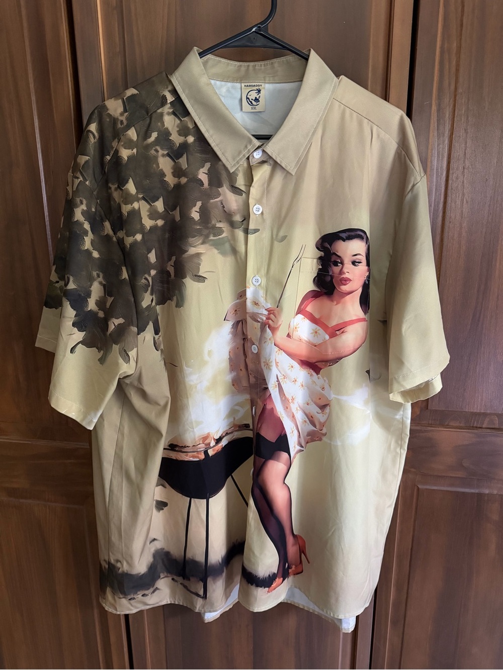 Casual Beige Pin-Up Print Short Sleeve Shirt
